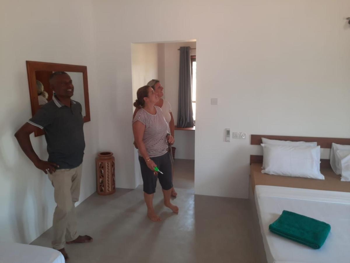 Moni Farm House Wilpattu Nochchiyagama Ngoại thất bức ảnh