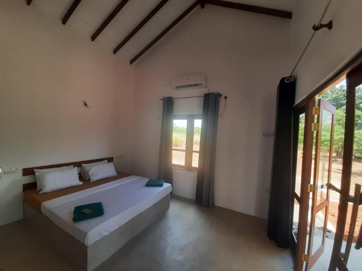 Moni Farm House Wilpattu Nochchiyagama Ngoại thất bức ảnh